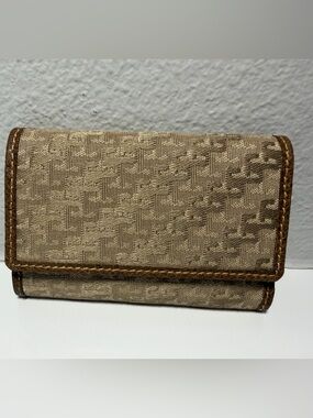 Vintage GUCCI Key Cles with COA-great condition